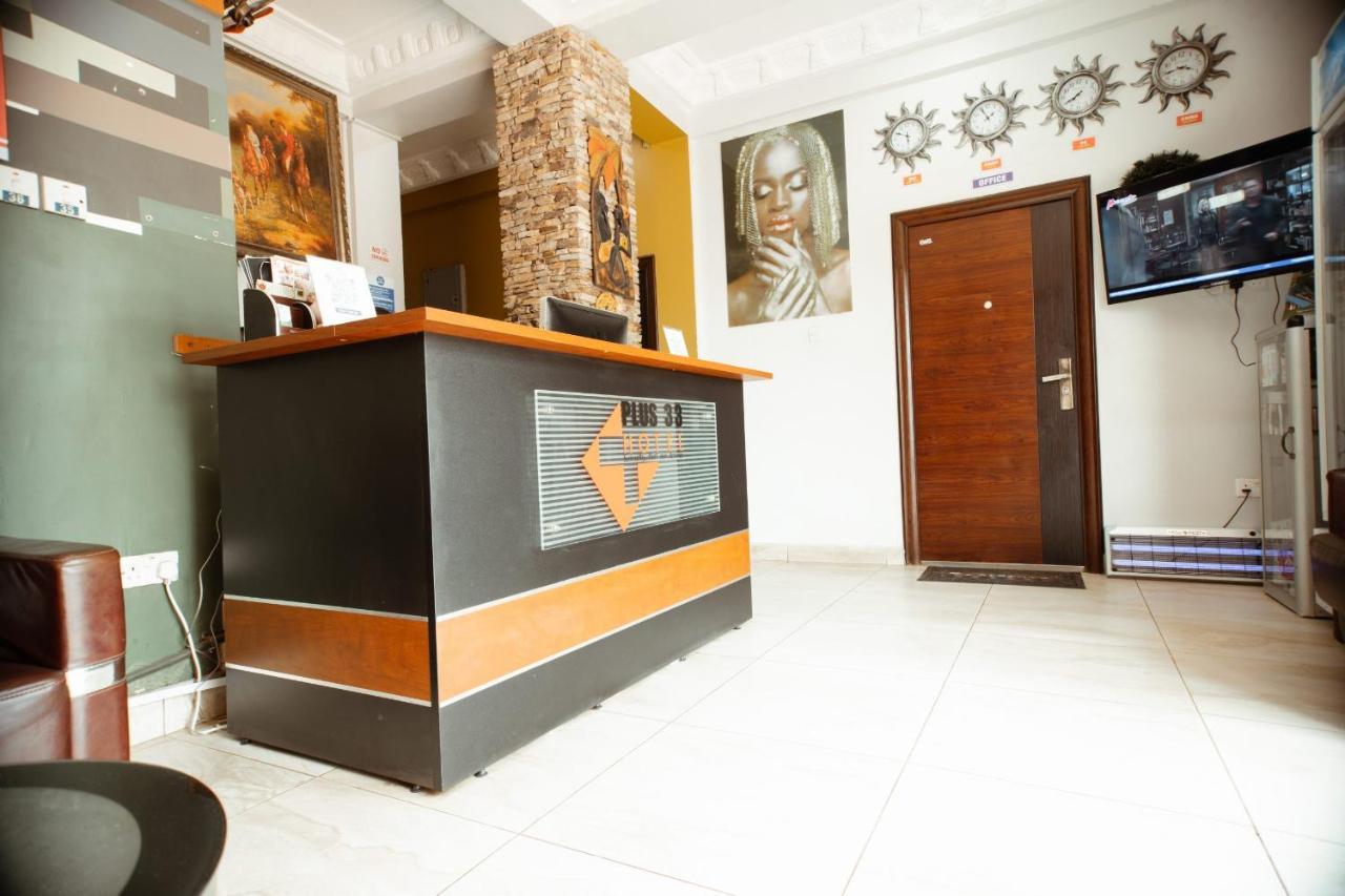 Plus 33 Hotel Nungua Zewnętrze zdjęcie