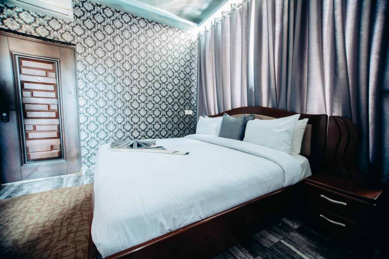 Plus 33 Hotel Nungua Zewnętrze zdjęcie