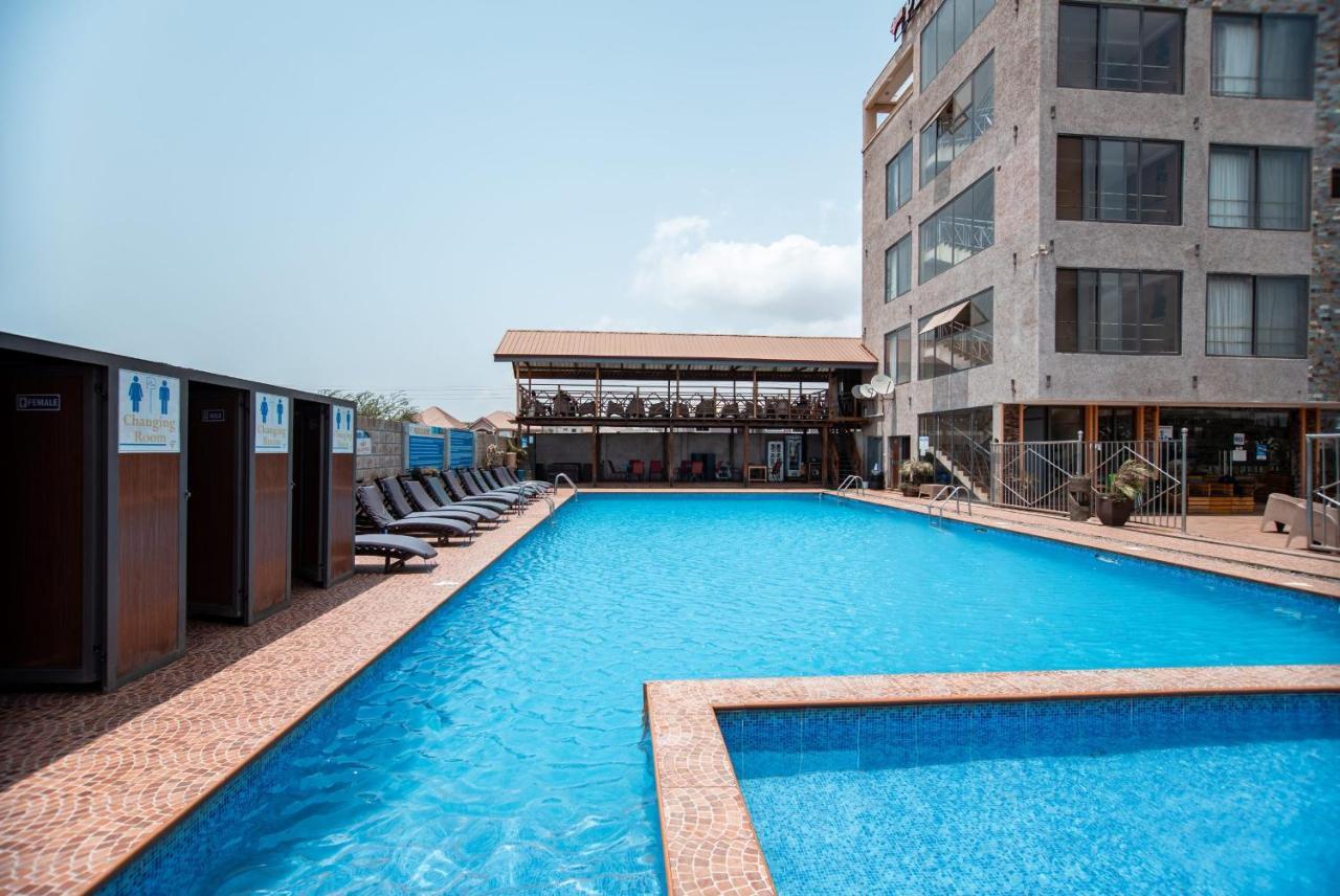 Plus 33 Hotel Nungua Zewnętrze zdjęcie
